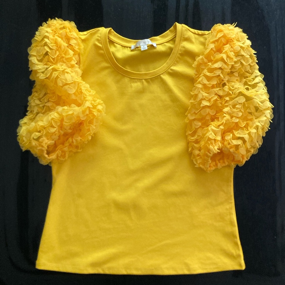 Anthropologie Flat White Ruffle-Sleeve Petal Puff top Golden Yellow S - Picture 5 of 6